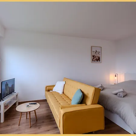 Chez Alexandra I I Saint-julien