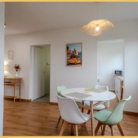 Chez Alexandra I I Saint-julien Apartamento *